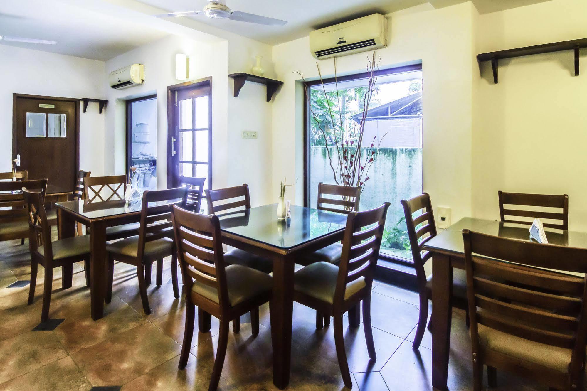 Treebo Angson Hotel เชนไน ภายนอก รูปภาพ