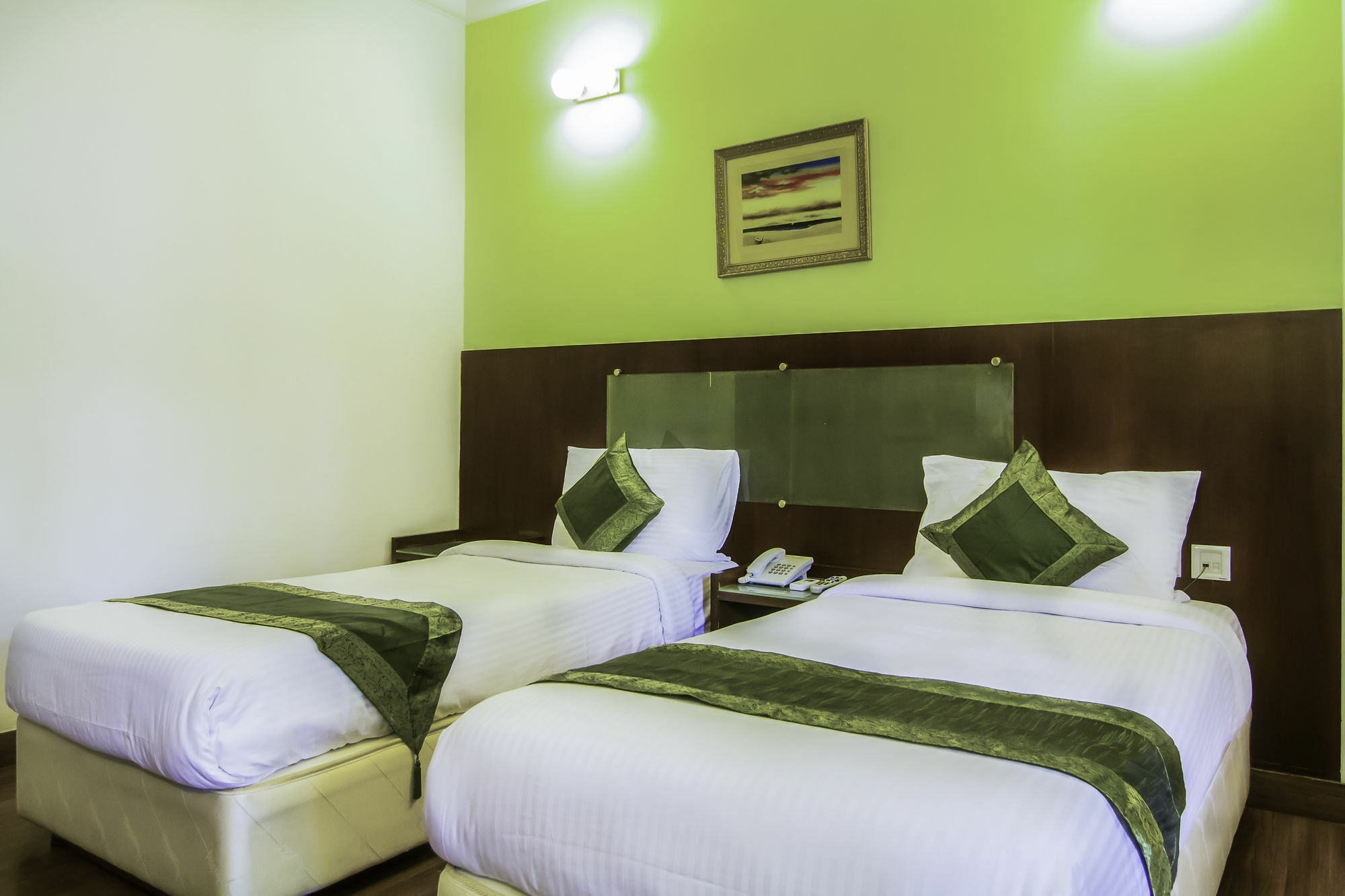 Treebo Angson Hotel เชนไน ภายนอก รูปภาพ